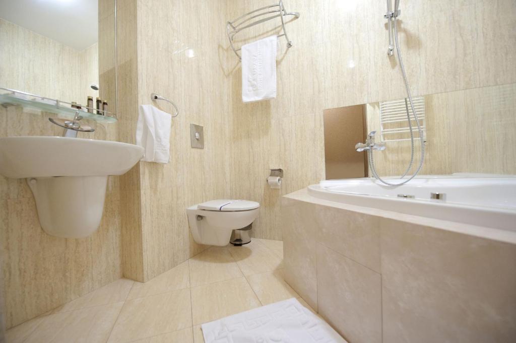 Junior Suite,832646444:JPEG